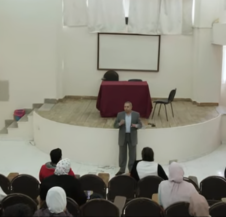 معهد الوادى العالى للادارة والمالية ونظم المعلومات